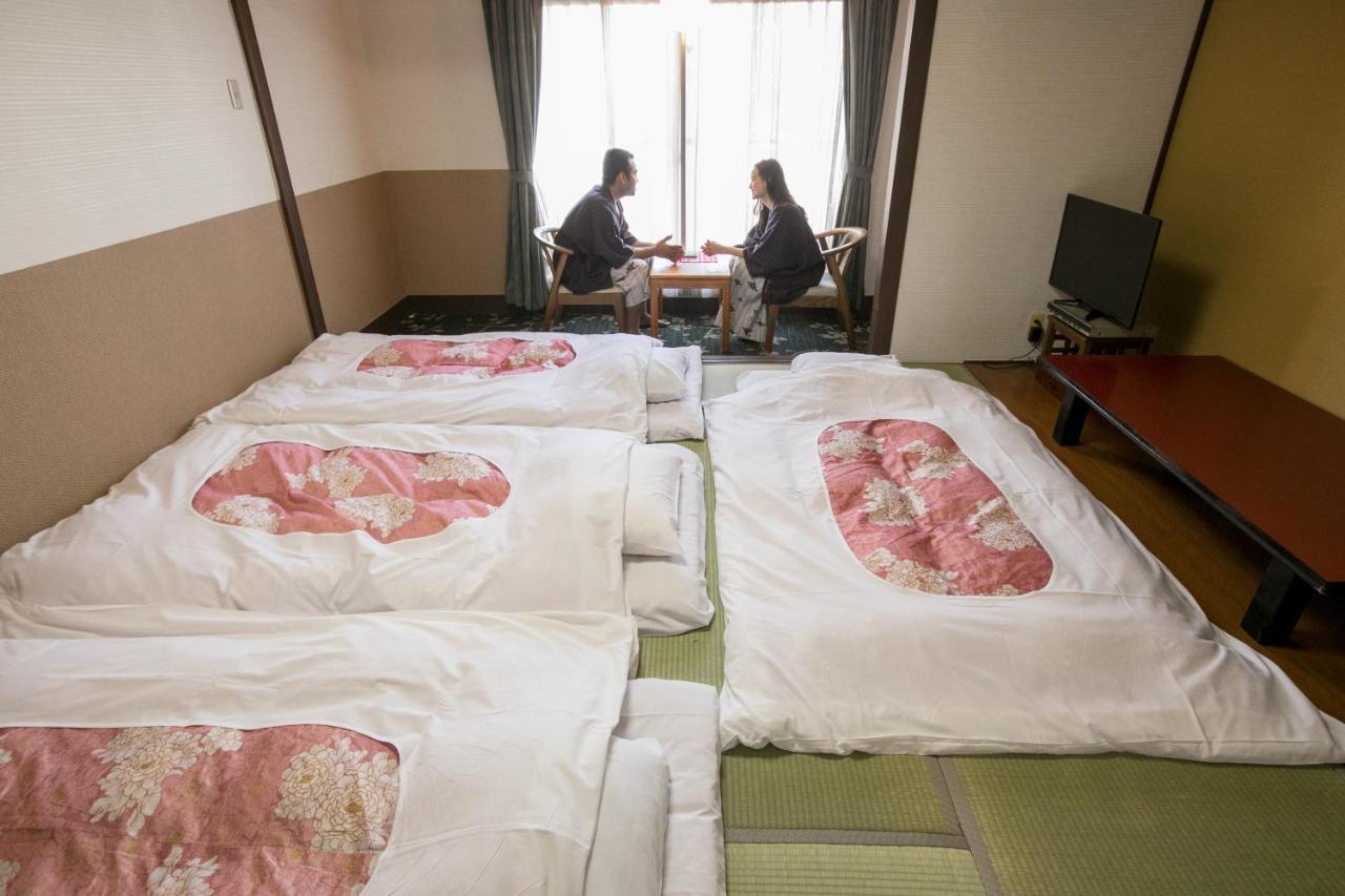 Hotel New Tsuruta Beppu Exteriör bild